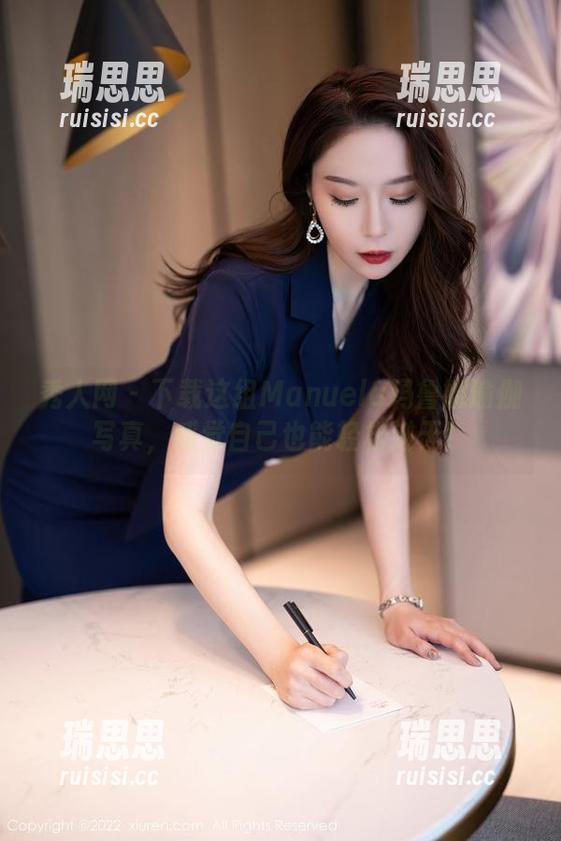 秀人网-Manuela玛鲁娜 秀人网 - 下载这组Manuela玛鲁娜瑜伽写真,感觉自己也能轻松逆天!