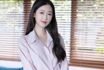 秀人网 – 当办公室遇上月野兔美妞，最新图库真有趣！