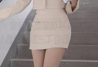 秀人网 – 定制体操服的魅力，林文文的作品让我想挑战一下自己的柔韧性！