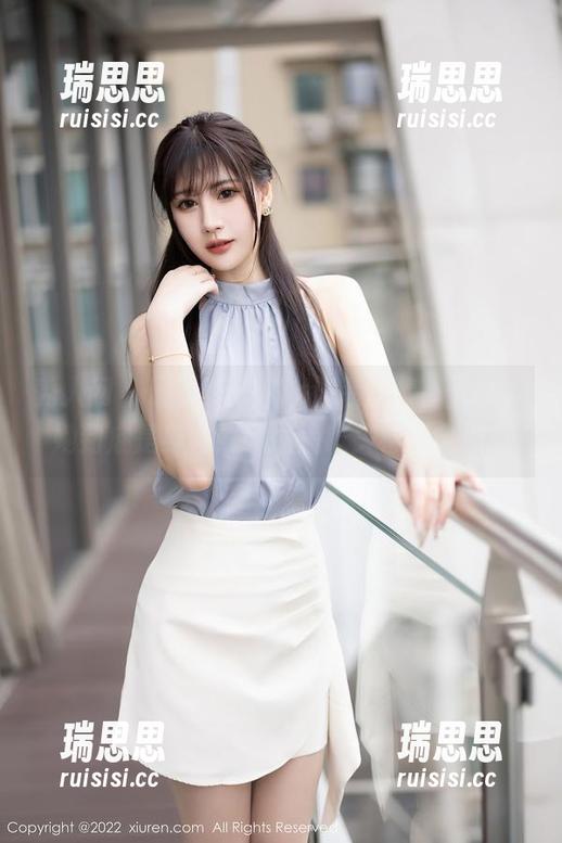 秀人网-美七Mia 秀人网 - 最新美七Mia泳装图集,天哪,她到底是身材好,还是镜头特别会拍?