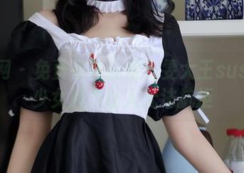 秀人网 – 免费写真狂欢：雯大王susie的少女魅力让人无法抗拒