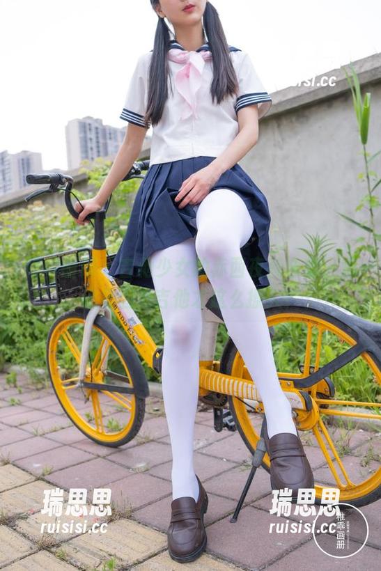 稚乖画册-赤西夜夜 稚乖画册 - 吉他少女的赤西夜夜合集,难道是因为吉他才这么撩人?