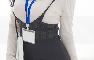 紧急企划 – 轻松愉快的小恩白裙写真合集——随意也有一种美！