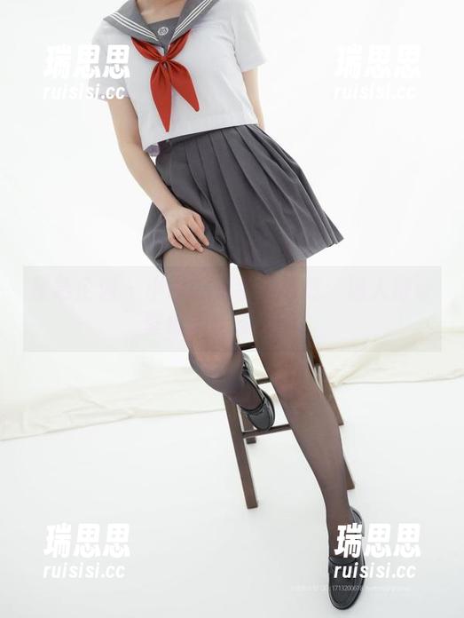 紧急企划-小恩 紧急企划 - 小恩的水手服写真:迷人得让壁纸都暗淡无光!