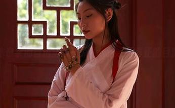 蜜桃社 – 木奈奈的自拍全集和原图：这才是真正的目测无知觉！