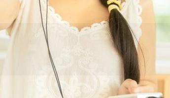温柔的私房写真：蠢沫沫这次竟然把猫猫的懒散融进了镜头里！