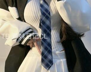 微密圈 – 这图片也太有戏了吧！陈佩奇的连体油亮肉丝与豹纹内内，搞得我一脸问号！