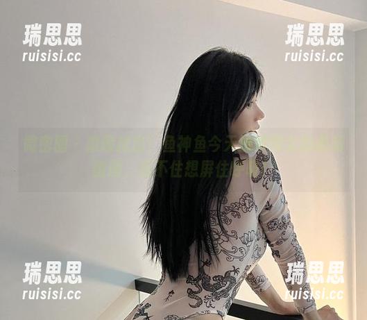 鱼神鱼 微密圈 - 重磅推出!鱼神鱼今天扮演辣女的最新图册,忍不住想屏住呼吸!