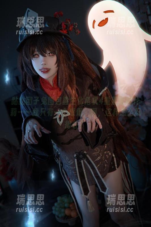 黏黏团子兔 黏黏团子兔图包蟊生化危机4重置版阿什莉——我只有一个感慨,啊,这样怎么忍得住?